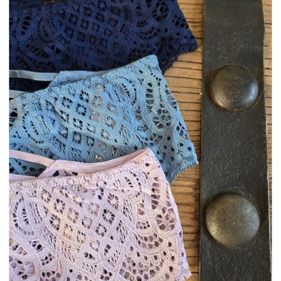 Victoria's Secret Lace Dream Angels Cheeky Panty Bundle Sz XS New 3 pieces - Picture 2 of 5